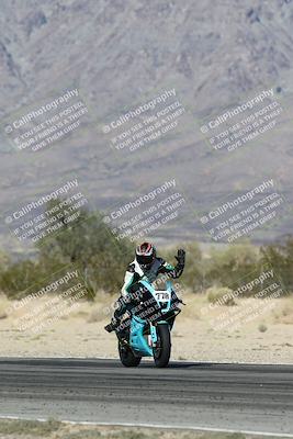 media/Dec-07-2025-CVMA (Sun) [[3e7d2de5dc]]/Race 8-Middleweight Shootout/